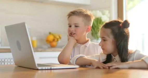 فیلم یادگیری انگلیسی برای کودکان