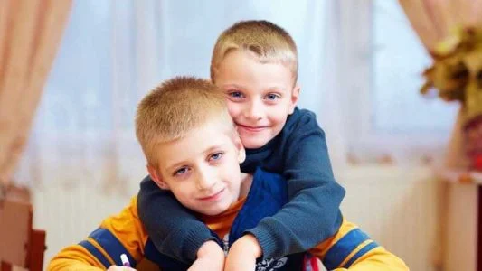 آشنایی با انواع کودک اوتیسم