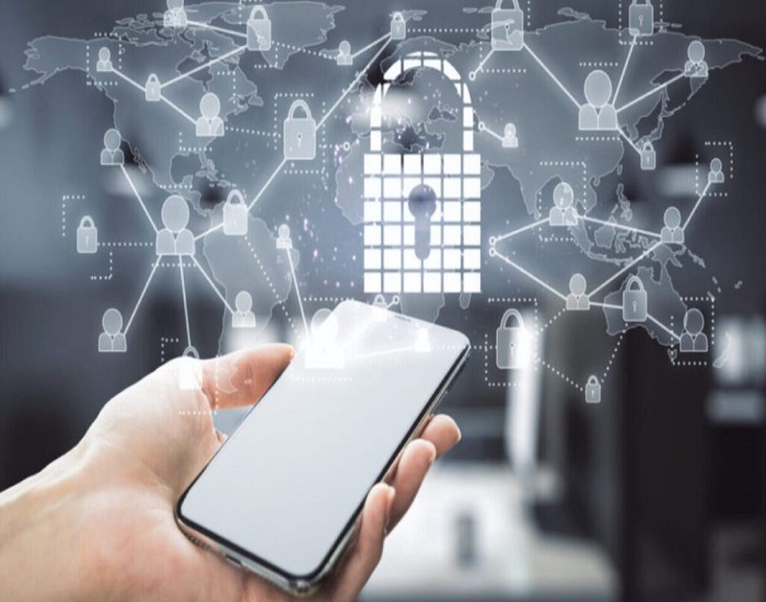 تجهیزات ضروری برای خانه های امروزی؛ از وای فای پر سرعت تا تقویت آنتن موبایل